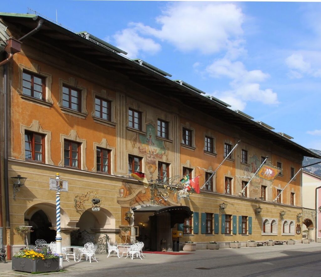 ATLAS Grand Hotel