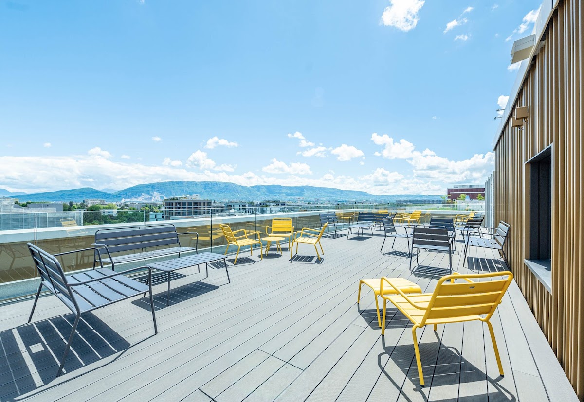 B&B HOTEL Geneva Airport – Foto 1