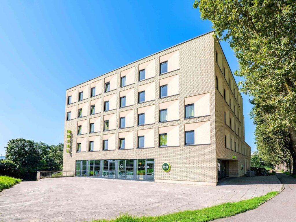 B&B HOTEL Karlsruhe