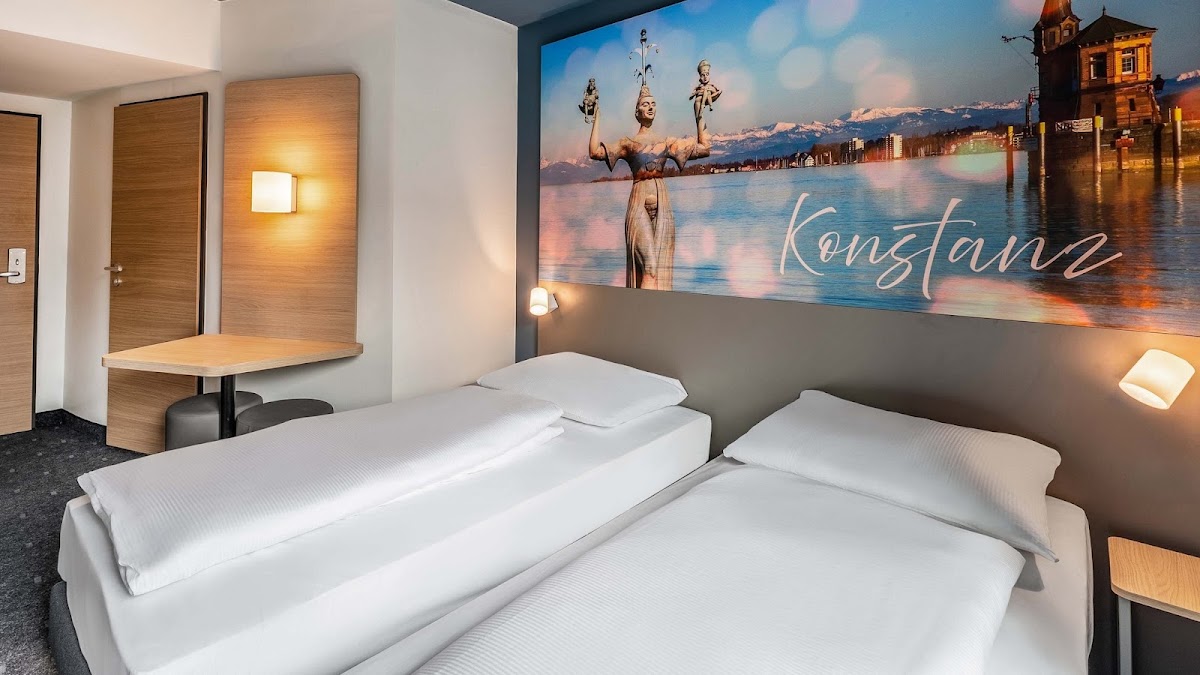 B&B HOTEL Konstanz – Foto 1