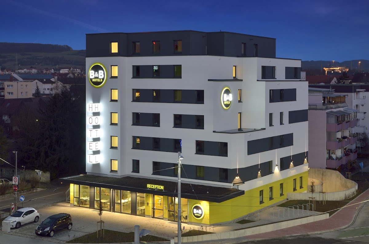 B&B HOTEL Weil am Rhein/Basel – Foto 1