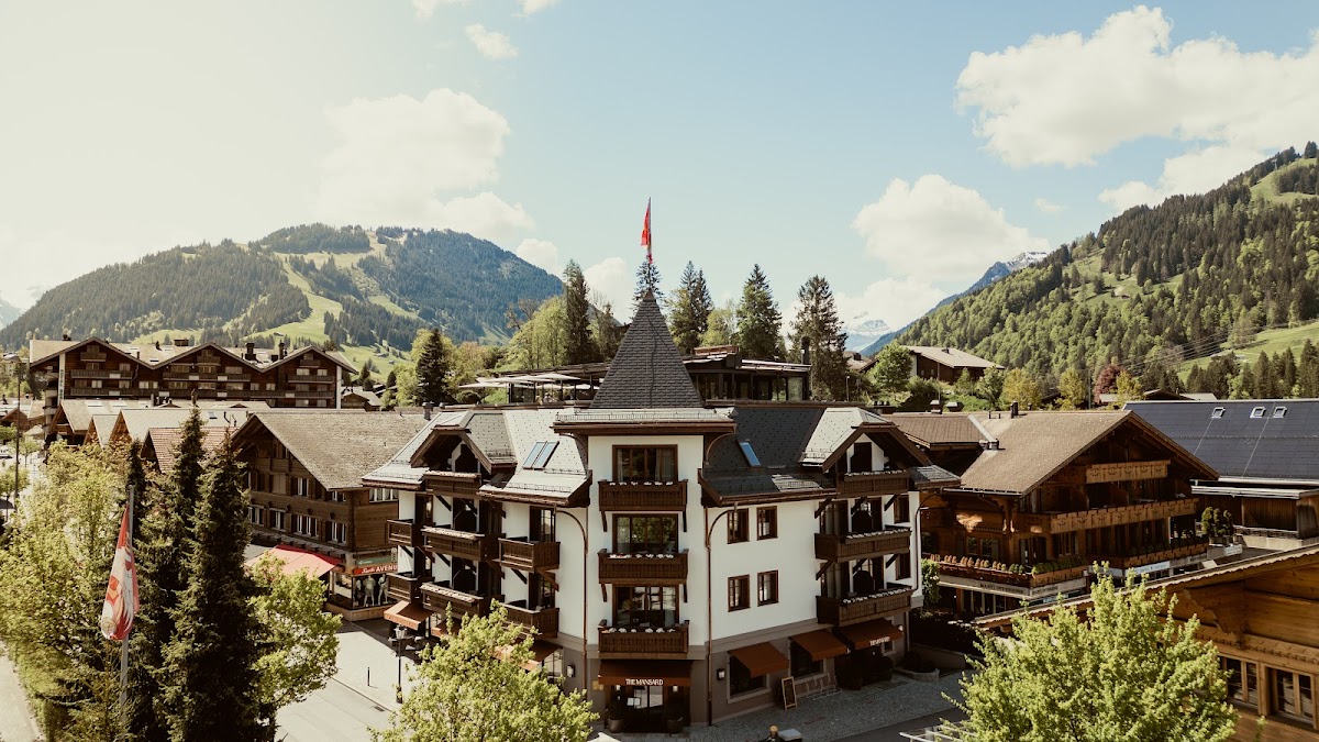 Boutique Hotel – Miiro The Mansard Gstaad – Foto 1