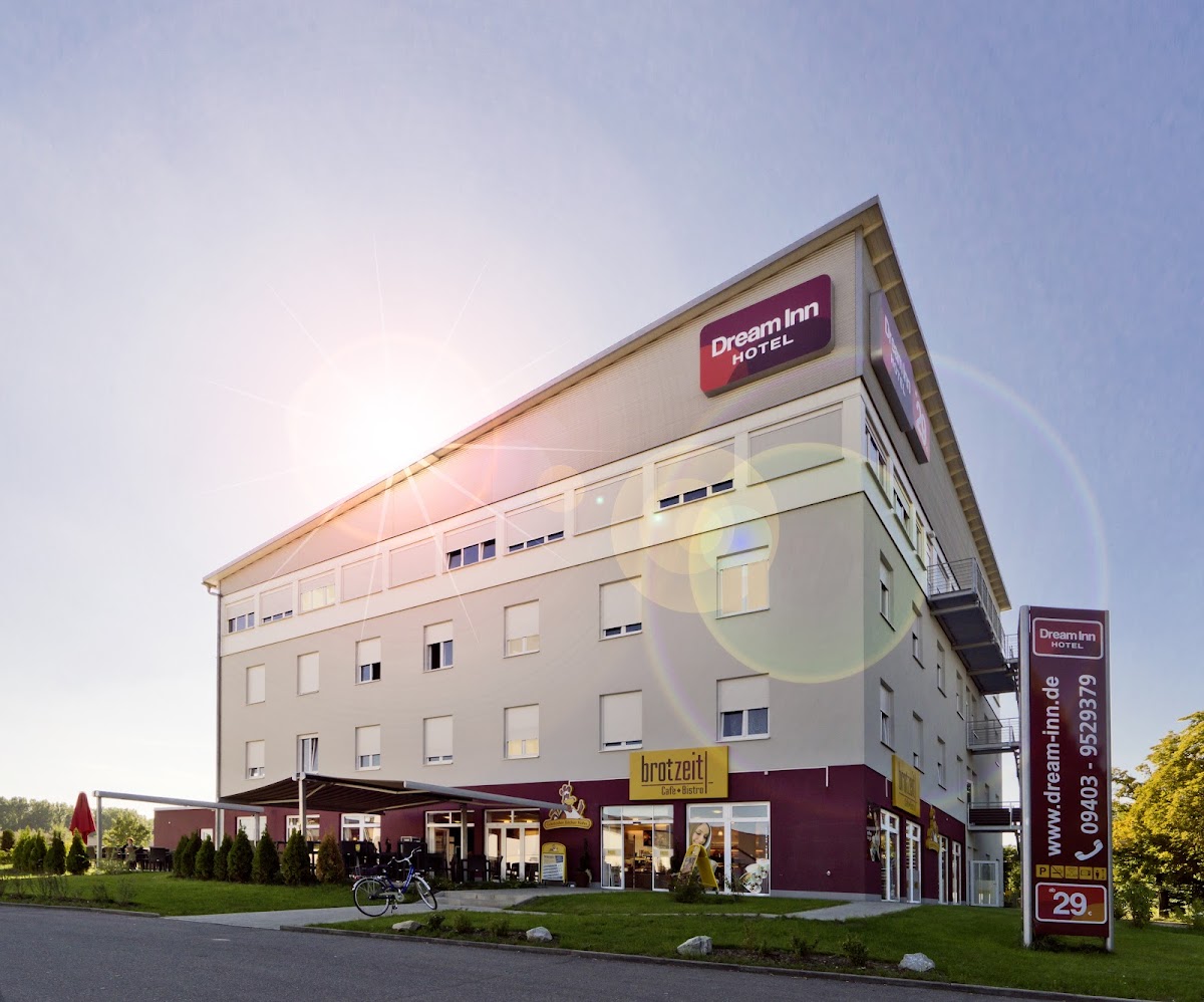 Dream Inn Hotel Regensburg – Foto 1