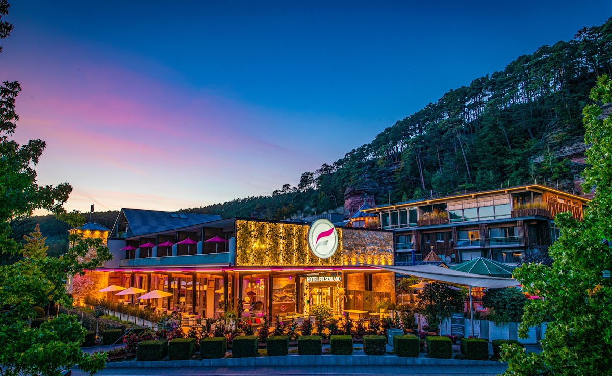 Felsenland Resort – Margit und Alois Ruppert – Foto 1