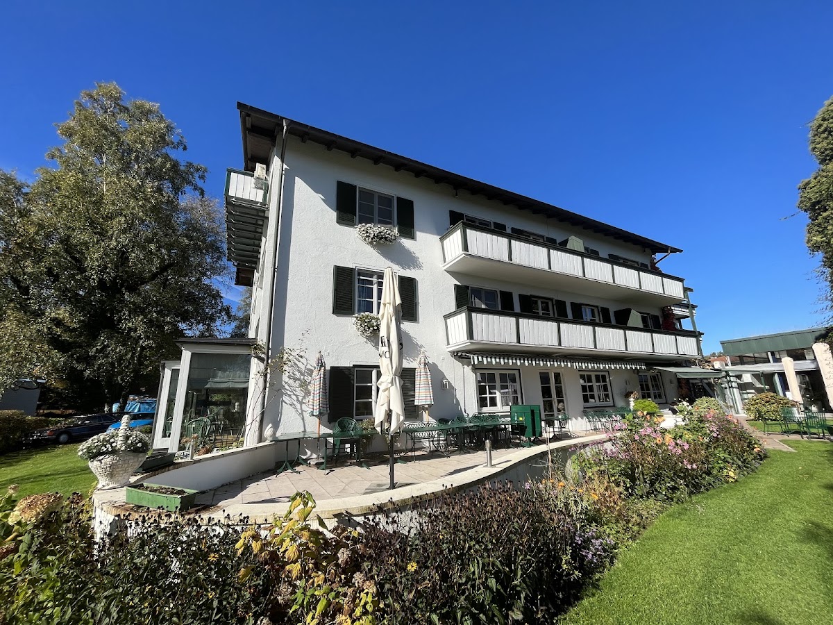 Garden Hotel Reinhart KG – Foto 1