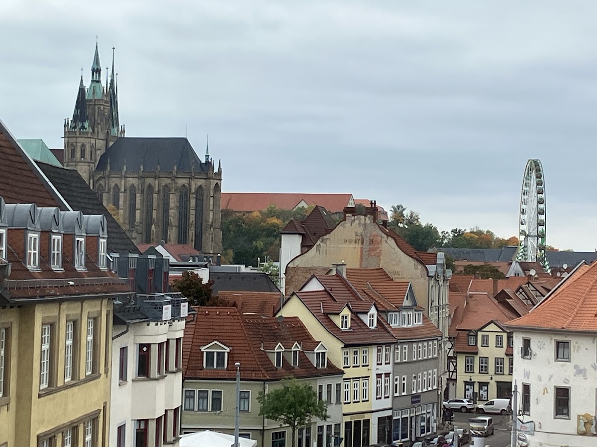 H2 Hotel Erfurt – Foto 1