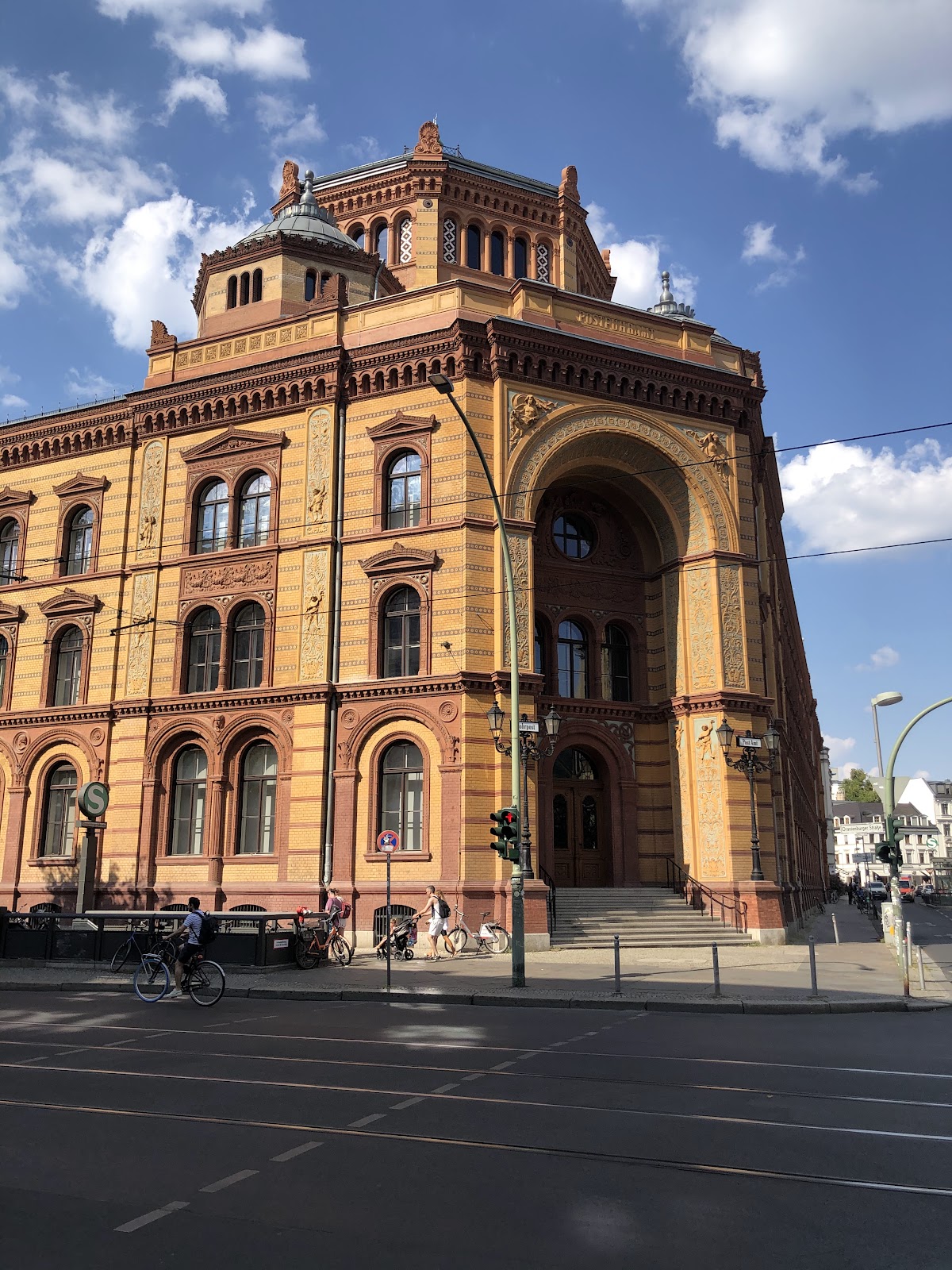Heart of Gold Hostel Berlin – Foto 1