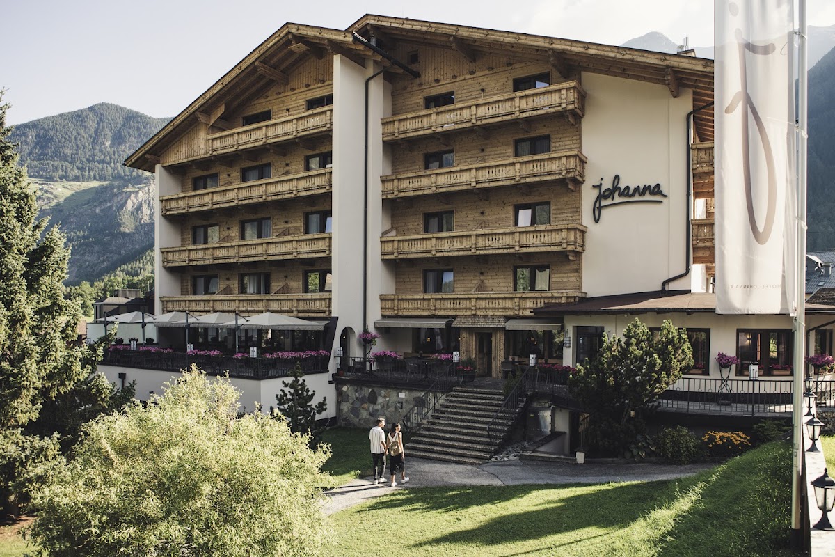Hotel Johanna mitten im Ötztal – Foto 1