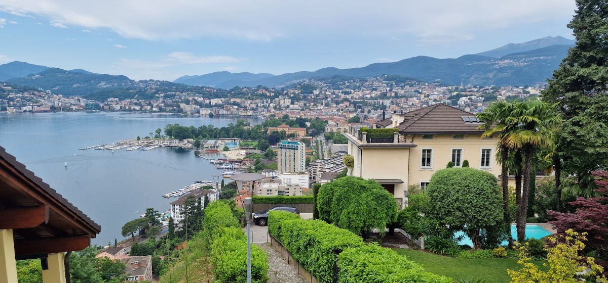 Hotel Lugano Dante Center – Foto 1