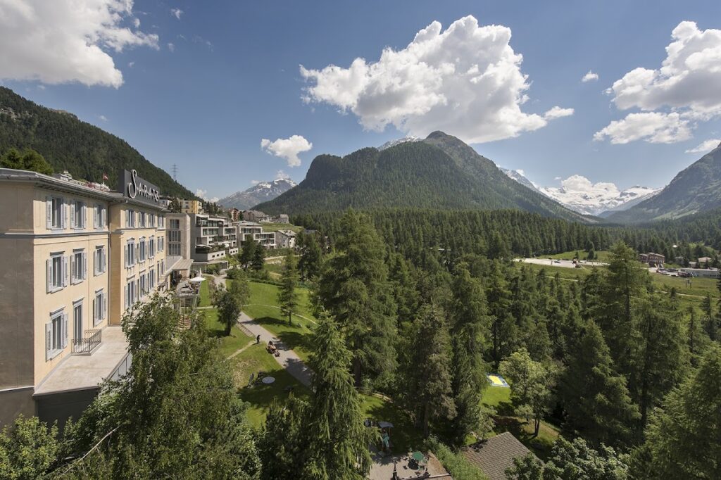 Hotel Saratz