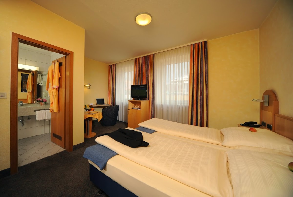 Hotel Strauss Würzburg – Foto 1