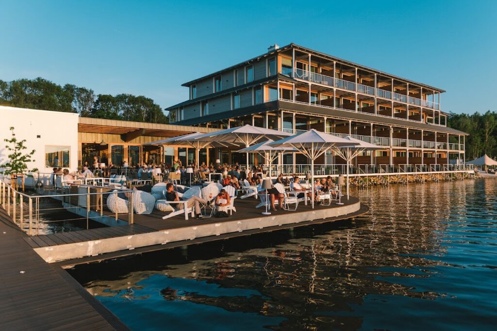 Insel der Sinne – Naturhotel & See-Chalets