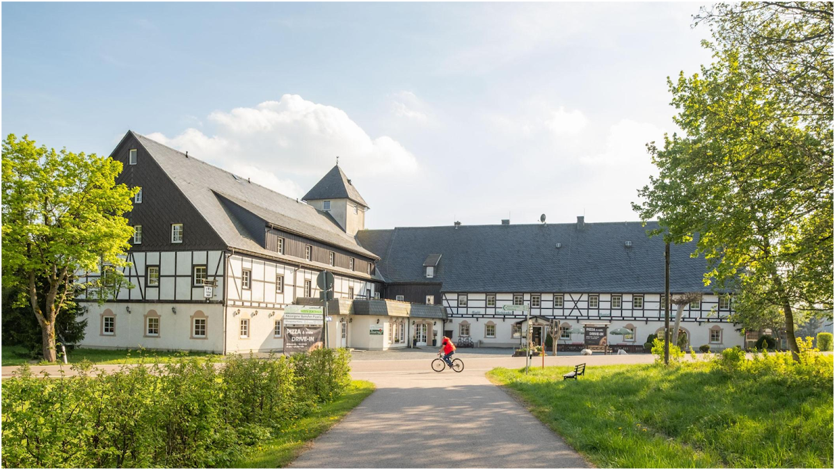 Landhotel Altes Zollhaus – Foto 1