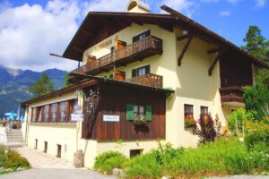 Landhotel & Berggasthof Panorama