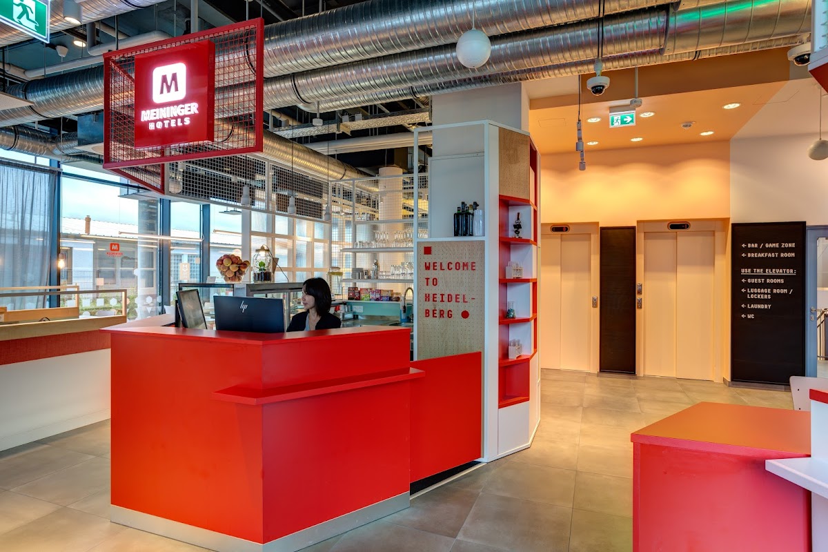 MEININGER Hotel Heidelberg Hauptbahnhof – Foto 1