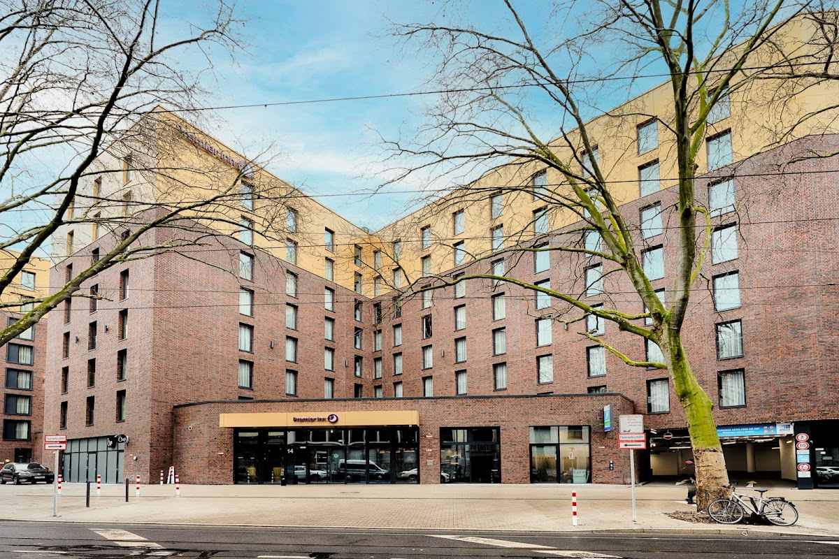 Premier Inn Düsseldorf City Friedrichstadt Hotel – Foto 1
