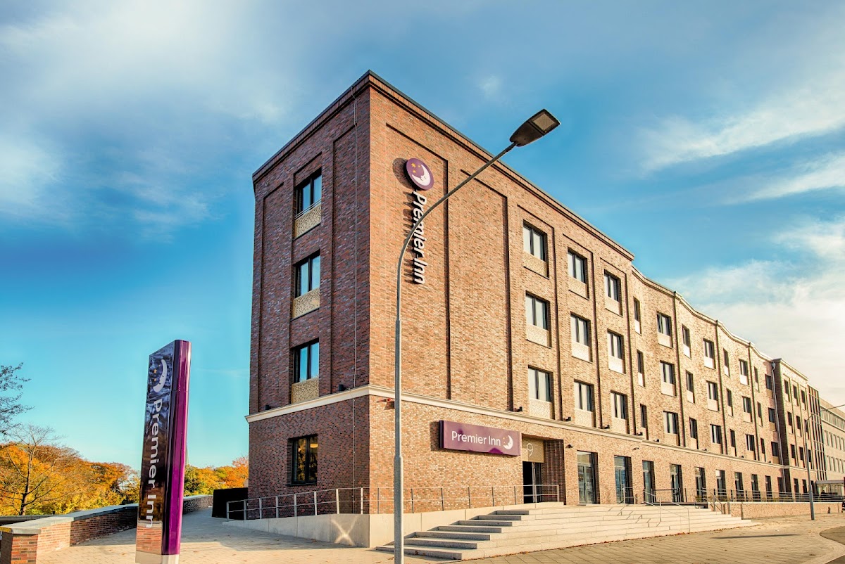 Premier Inn Lübeck City Stadtgraben Hotel – Foto 1