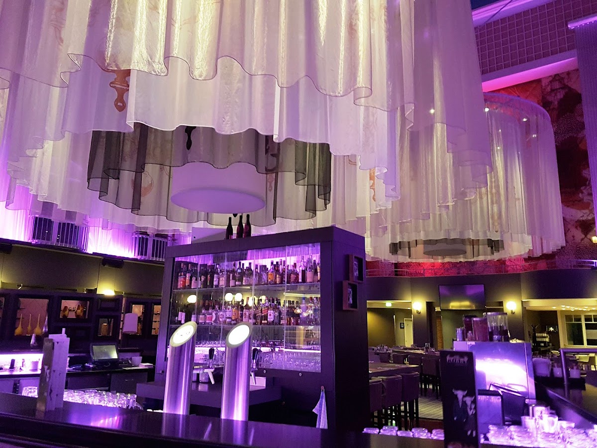 Radisson Blu Hotel Bremen – Foto 1