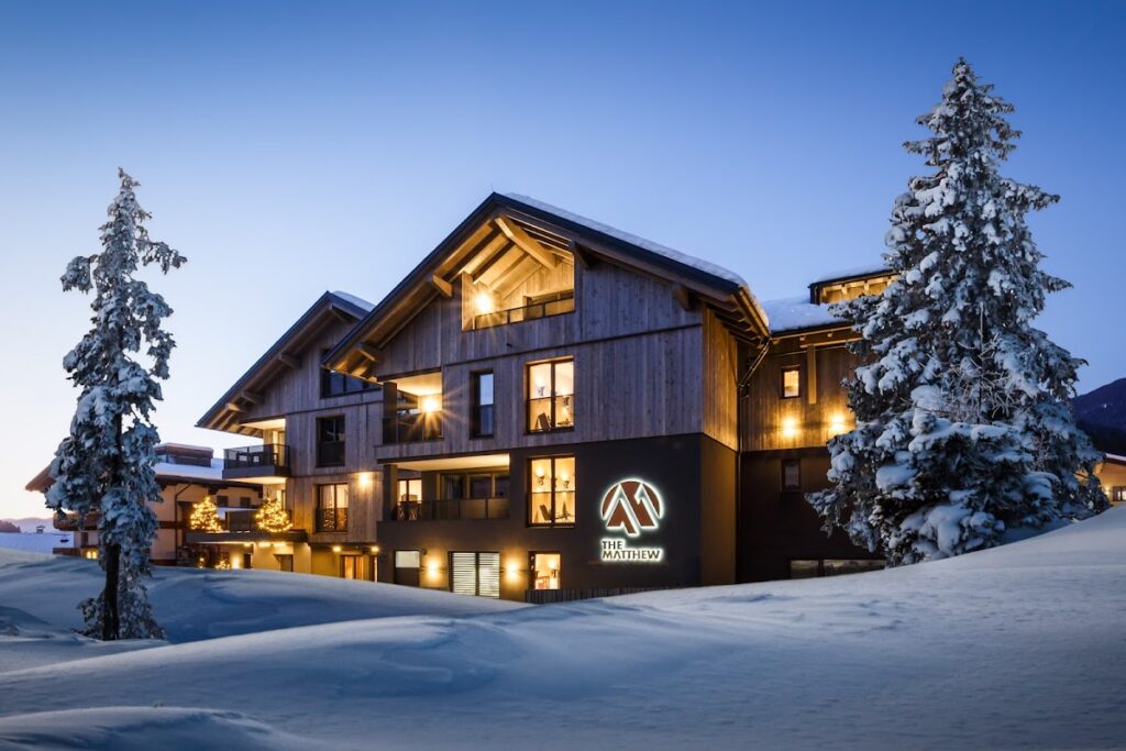 The MATTHEW – Copper Lodge