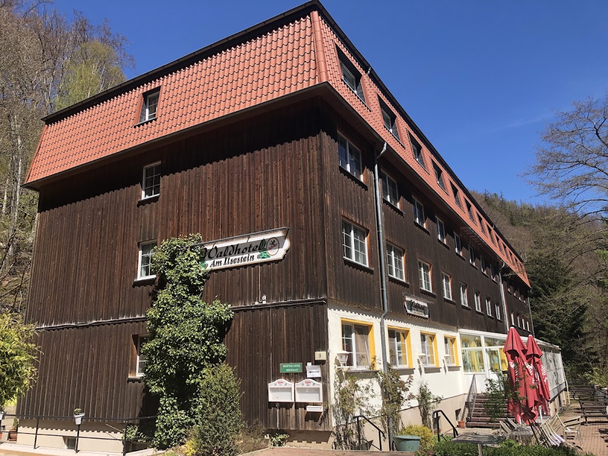 Waldhotel „Am Ilsestein“ – HWH GmbH – Foto 1