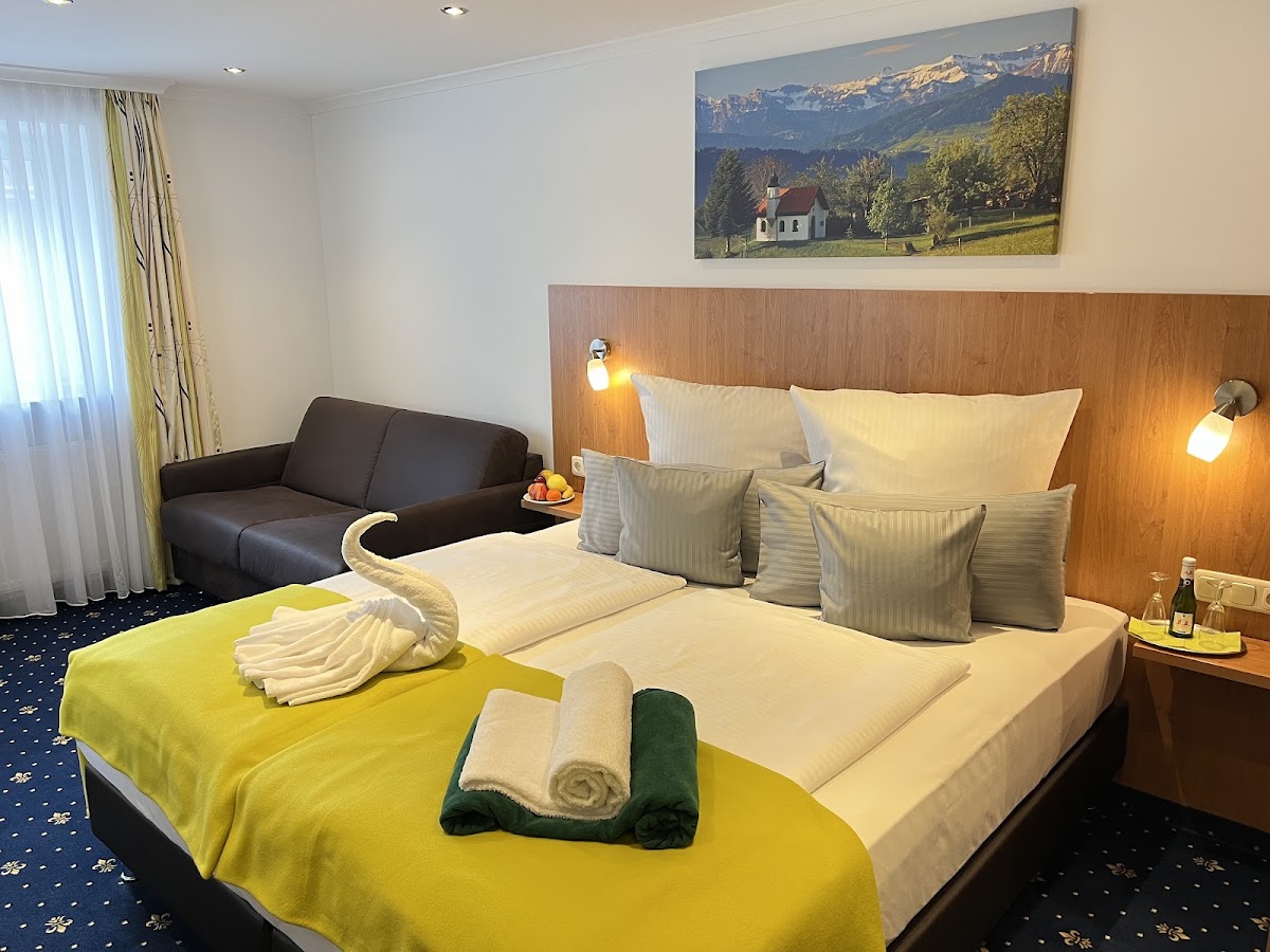 Hotel Post mit Café – Foto 1